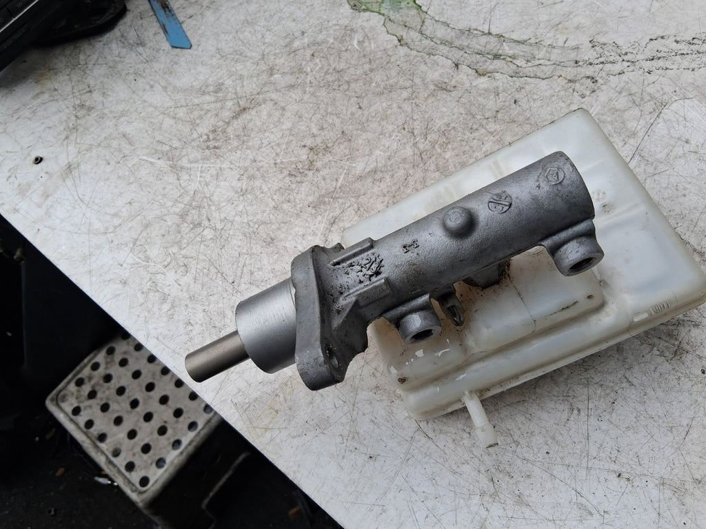2023 RENAULT MASTER MK3 2.3 DIESEL BRAKE MASTER CYLINDER