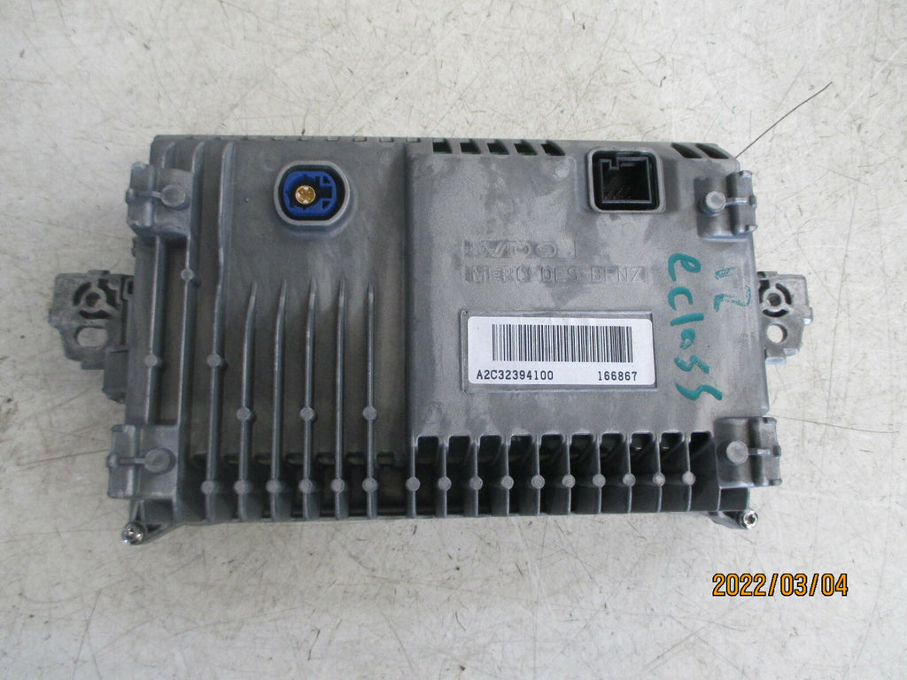 MERCEDES BENZ E CLASS W212 2012 E220 SAT NAV DISPLAY SCREEN A2129004407