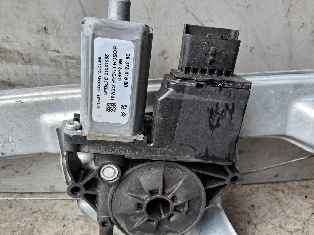 2021 CITROEN C3 MK3 OSF DRIVER SIDE FRONT WINDOW MOTOR & REGULATOR 9837841580
