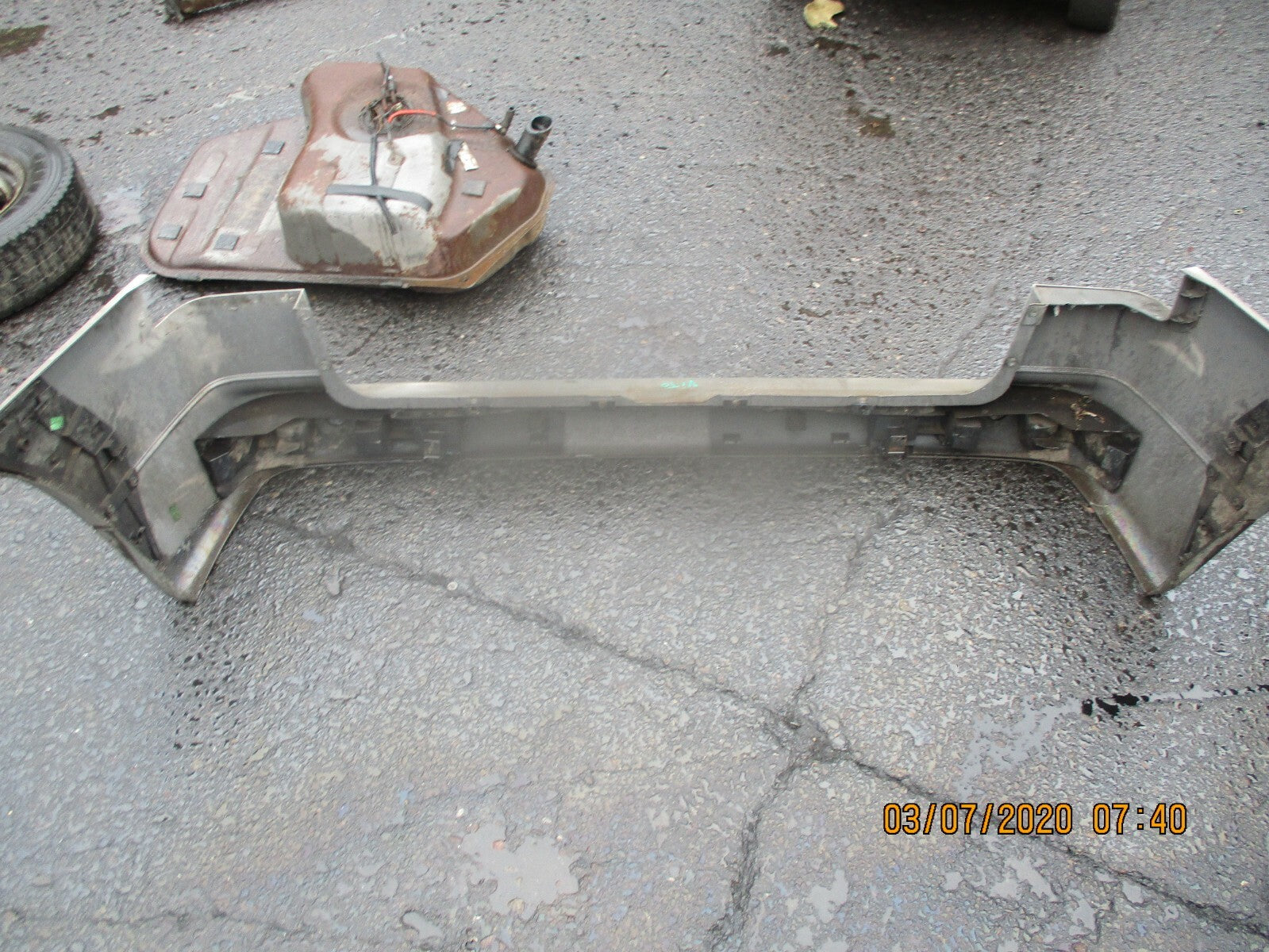 MERCEDES VITO W638 108 REAR BUMPER BLACK GREY
