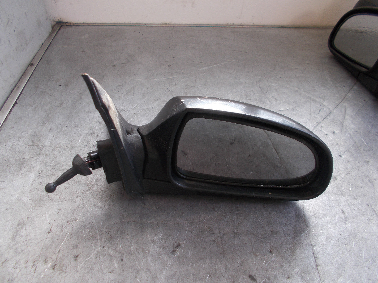 HYUNDAI ACCENT 2003 OS DRIVER SIDE MANUAL WING MIRROR BLACK