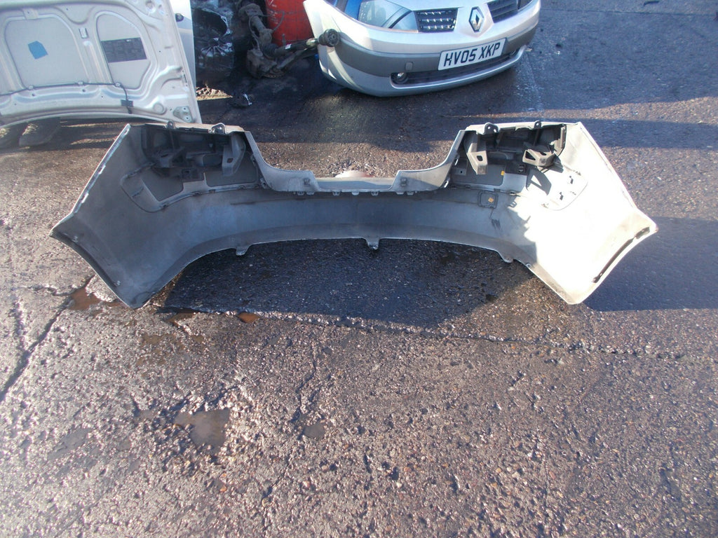 2002-2005 RENAULT MEGANE MK2 CC COMPLETE REAR BUMPER SILVER