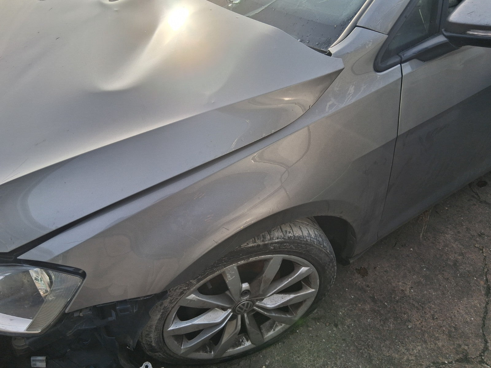 2016 VOLKSWAGEN GOLF MK7 NSF PASSENGER SIDE FRONT LEFT WING PANEL GREY LA7N