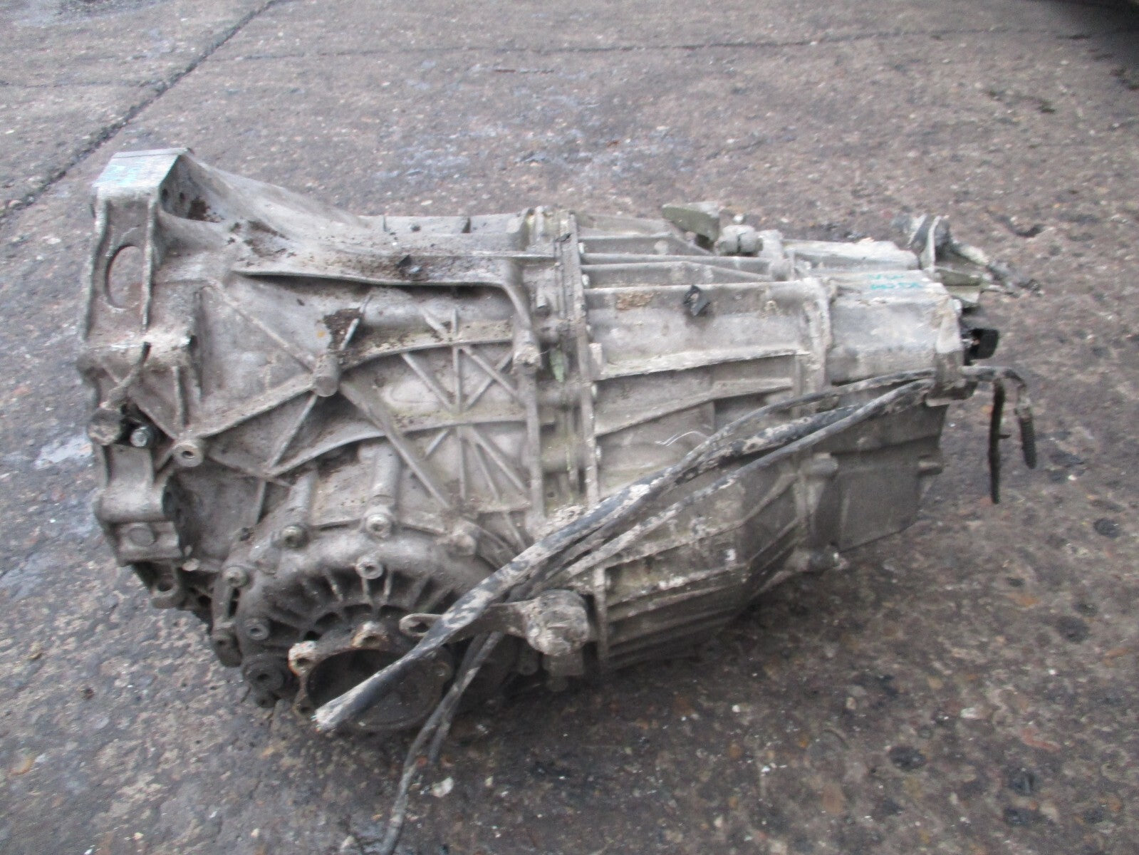 2008 AUDI A4 B8 2.0 DIESEL MANUAL GEARBOX FYU