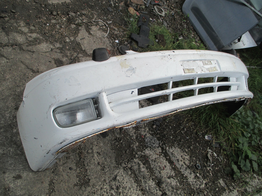 LEXUS GS300 TOYOTA ARISTO MK1 1991 FRONT BUMPER WHITE