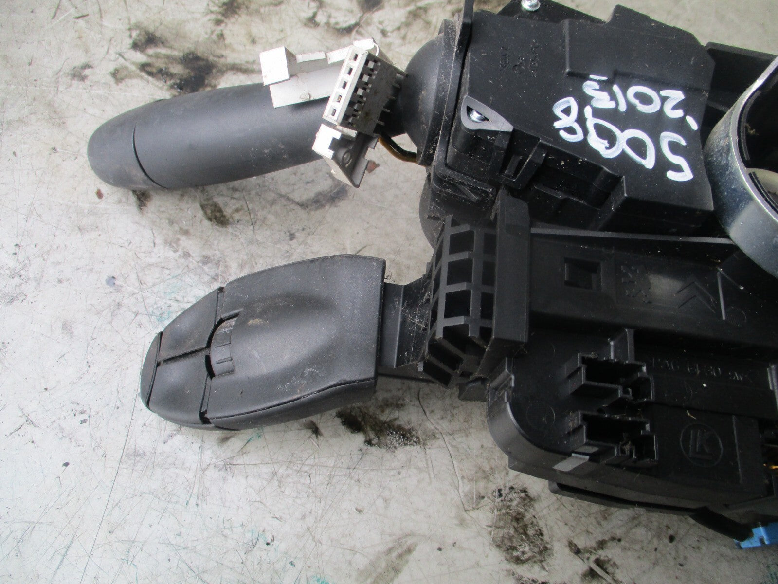 2013 PEUGEOT 5008 INDICATOR WIPER CONTROL SWITCH STALK 04307600-18