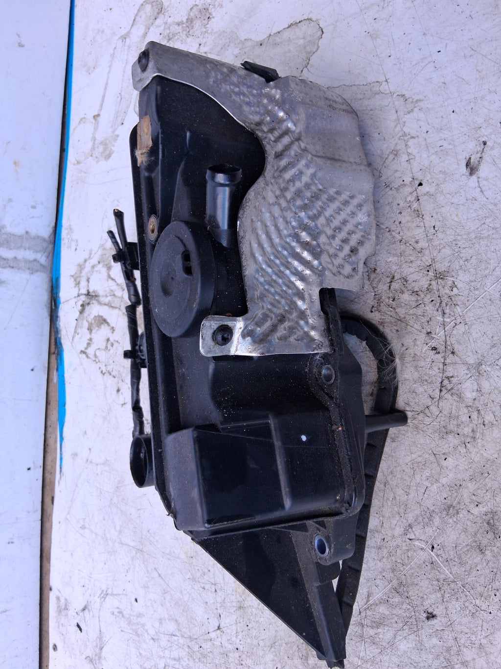 2016 VAUXHALL VIVARO MK2 1.6 DIESEL DCI INLET MANIFOLD 118305906R
