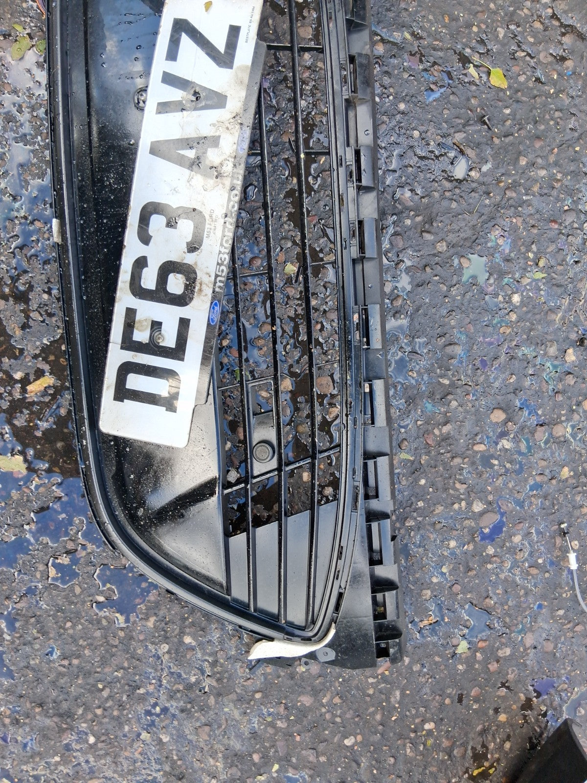 2013 FORD S MAX MK1 FRONT BUMPER LOWER GRILL BLACK