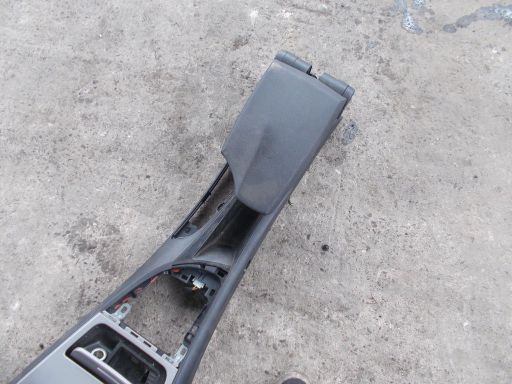 BMW 1 SERIES E87 2006 CENTRE CONSOLE TRIM 51166954114