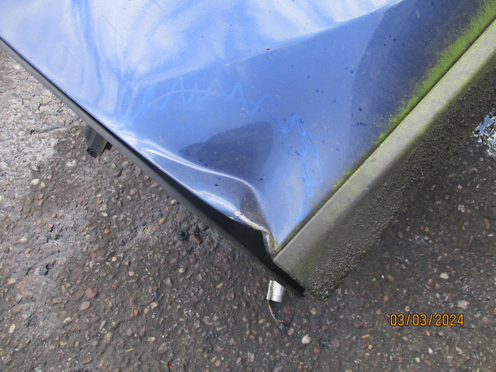 BMW X1 2018 F48 NSF PASSENGER SIDE FRONT BARE DOOR BLUE DENTED