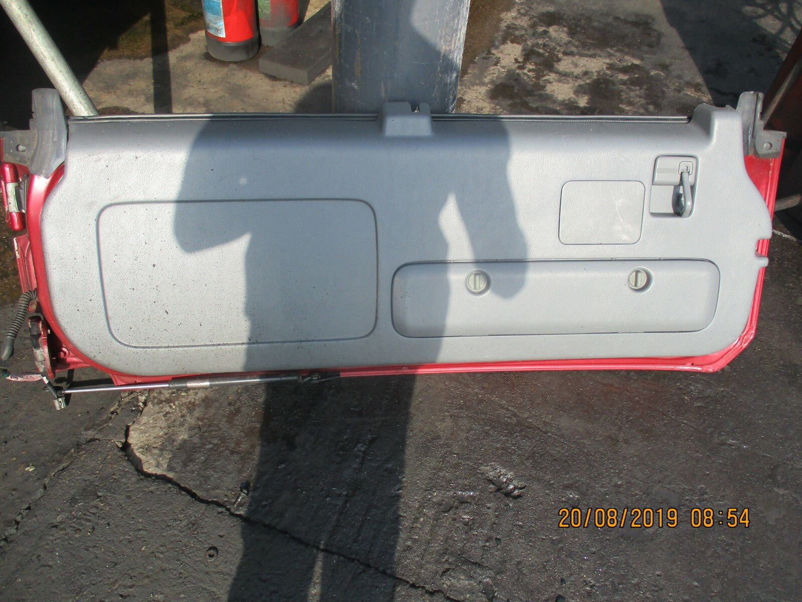 HONDA CRV MK1 REAR BOTTOM BOOTLID TAILGATE & WHEEL HOLDER RED