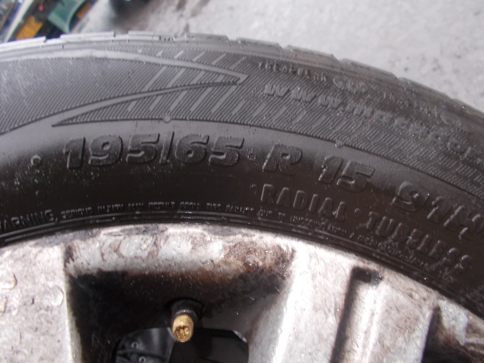 VW VOLKSWAGEN GOLF 5K (MK6) 1.6 TDI OSF DRIVER FRONT LEG & ALLOY  WHEEL 15" INCH