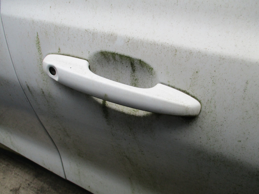 FORD FOCUS MK4 2021 OSF DRIVER SIDE FRONT EXTERIOR DOOR HANDLE FROZEN WHITE 5J