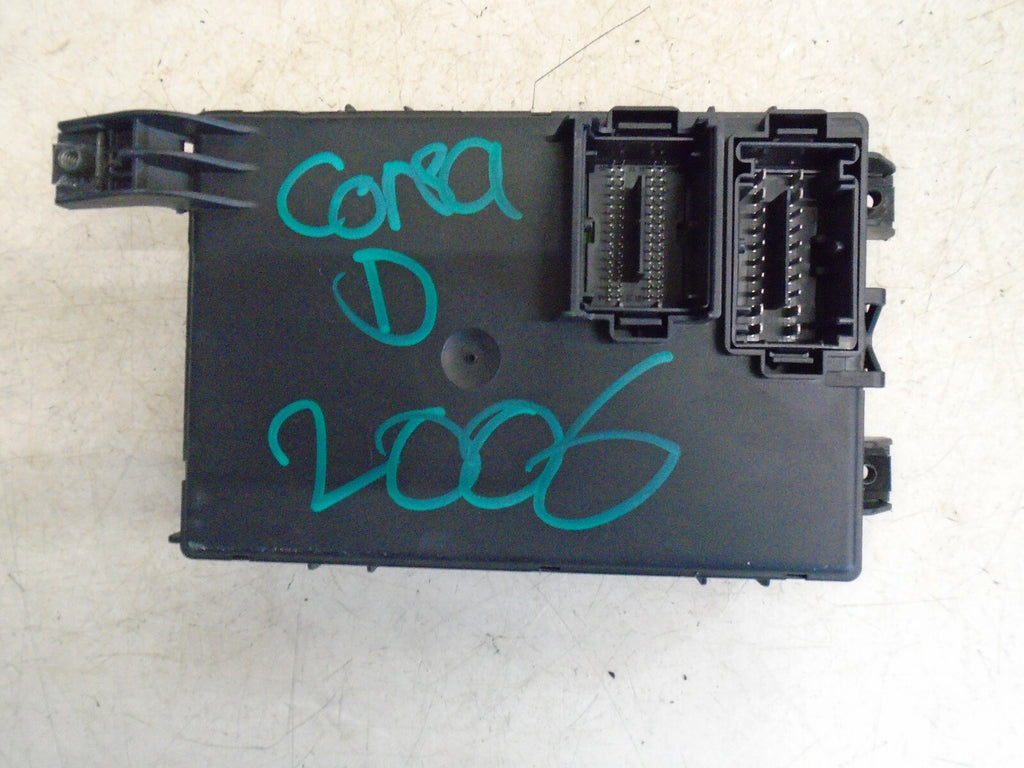 VAUXHALL CORSA D 2006 FUSE BOX RELAY BOX CONTROLLER MODULE 13142241