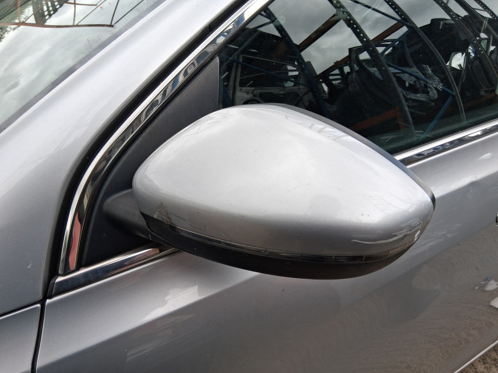 2014 PEUGEOT 308 MK2 NSF PASSENGER SIDE FRONT MANUALFOLD WING MIRROR SILVER EZR