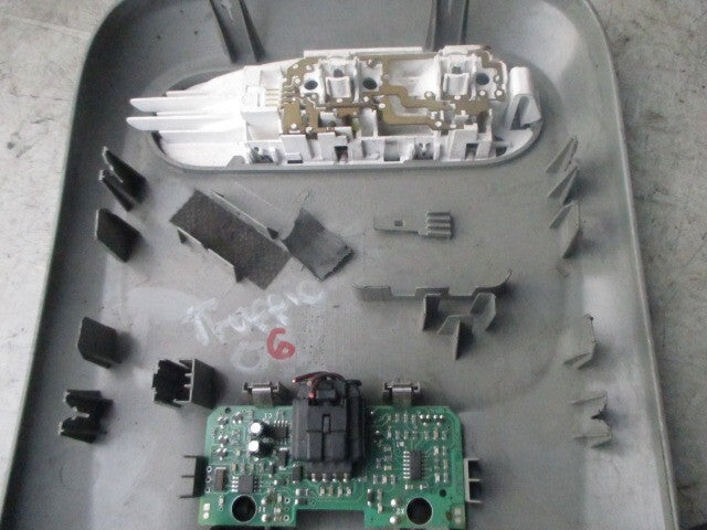 2006 RENAULT TRAFIC INTERIOR ROOF READING LIGHT PANEL 93862487