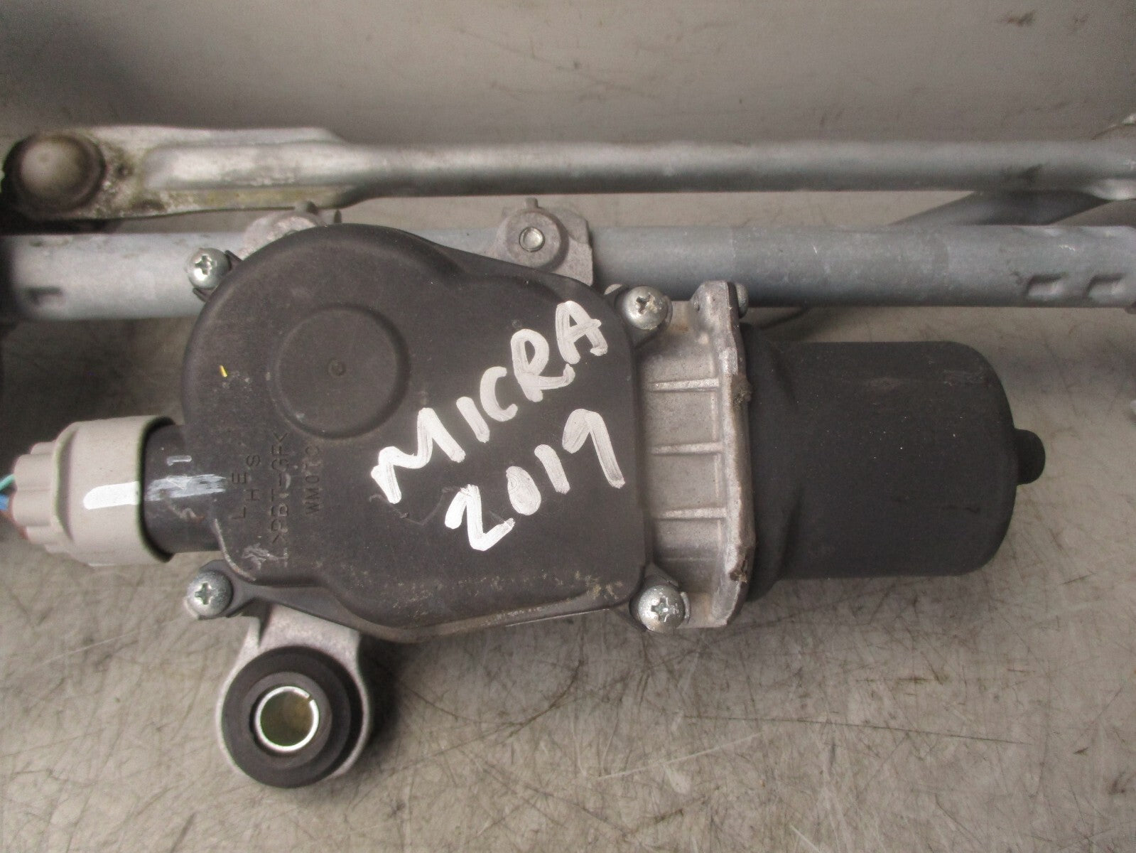 2019 NISSAN MICRA K14 MK5 FRONT WINDSCREEN WIPER MOTOR & LINKAGE