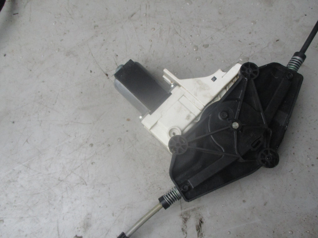 AUDI A4 B8 2013 OSF DRIVER SIDE FRONT WINDOW REGUATOR & MOTOR 8K0959801A