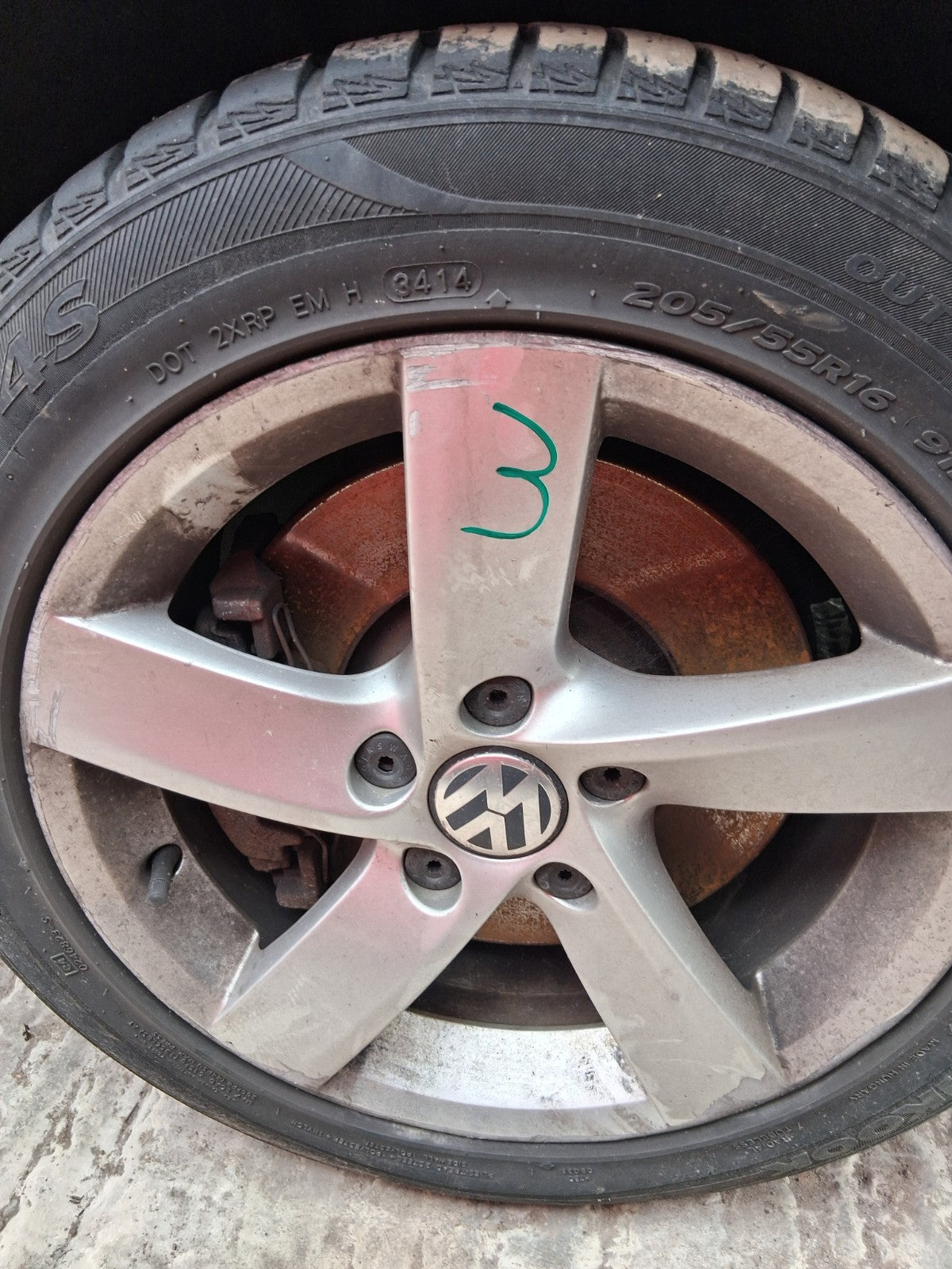 2014 VW VOLKSWAGEN PASSAT B7 SALOON 16 INCH ALLOY WHEEL WITH TYRE 205/55R16