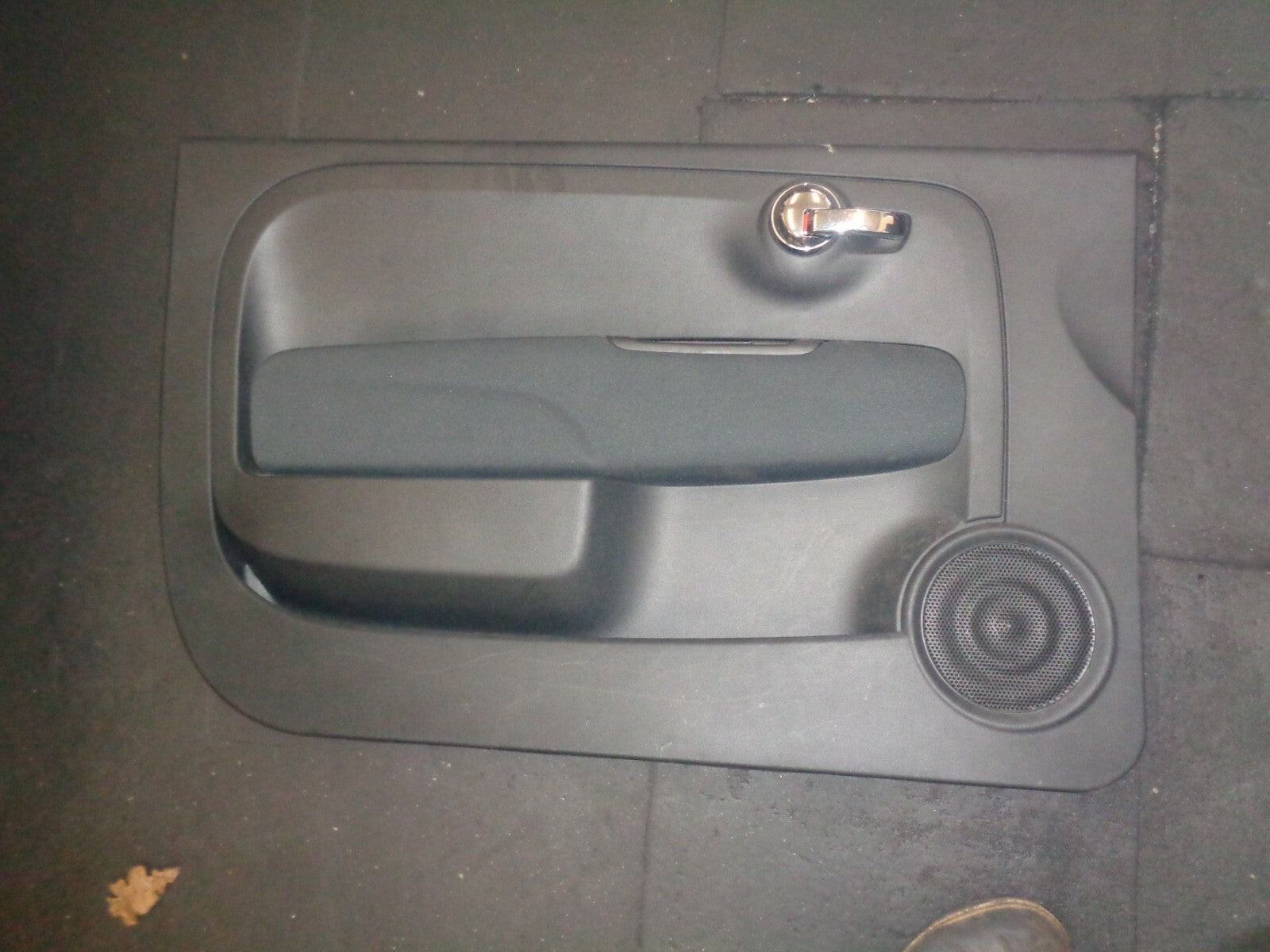 FIAT 500 2007-13 3 DOOR NS PASSENGER SIDE LEFT FRONT DOOR CARD PANEL 1500664
