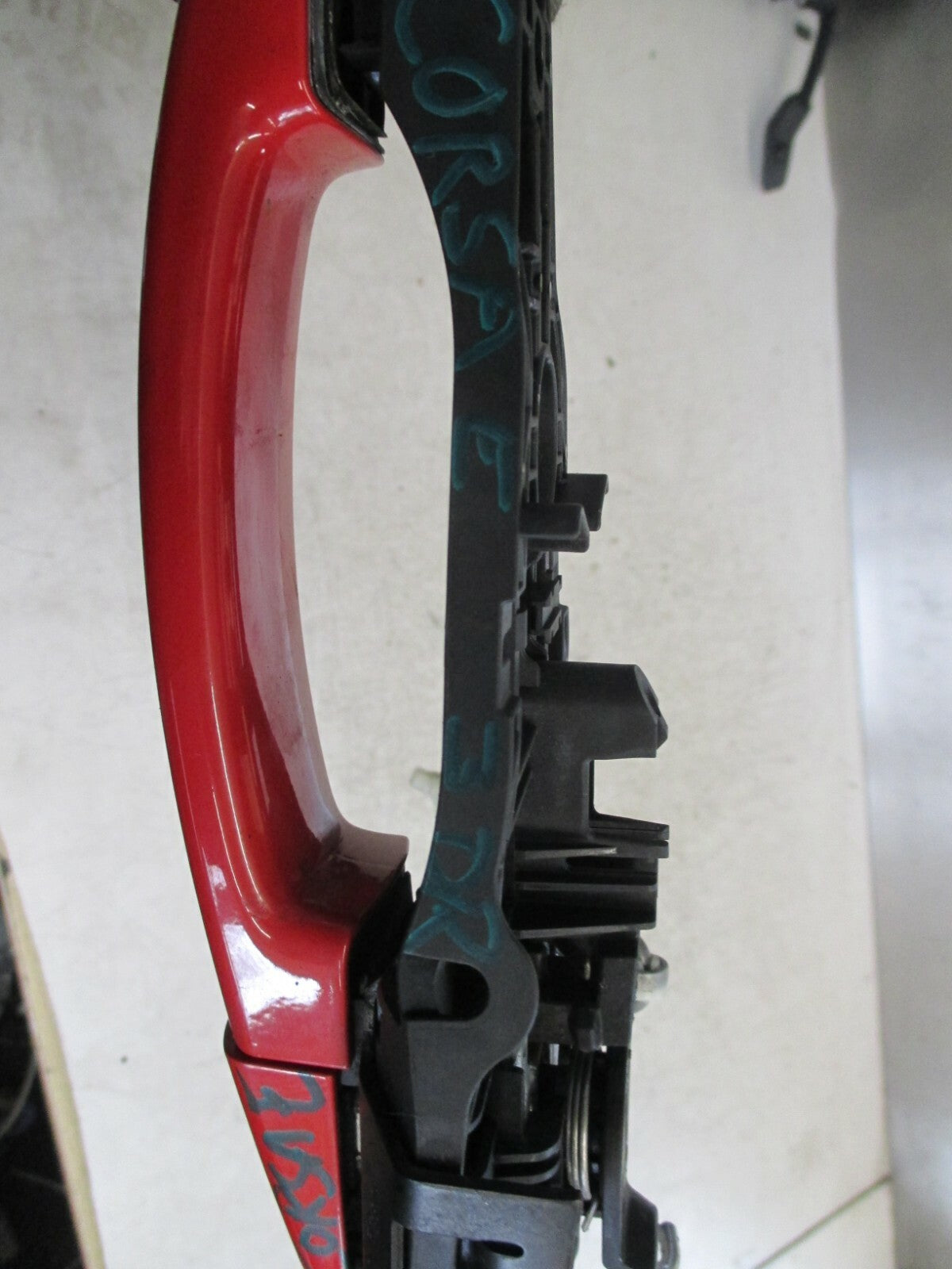 VAUXHALL CORSA E 2015 3 DOOR OS DRIVER SIDE EXTERIOR DOOR HANDLE 14420401