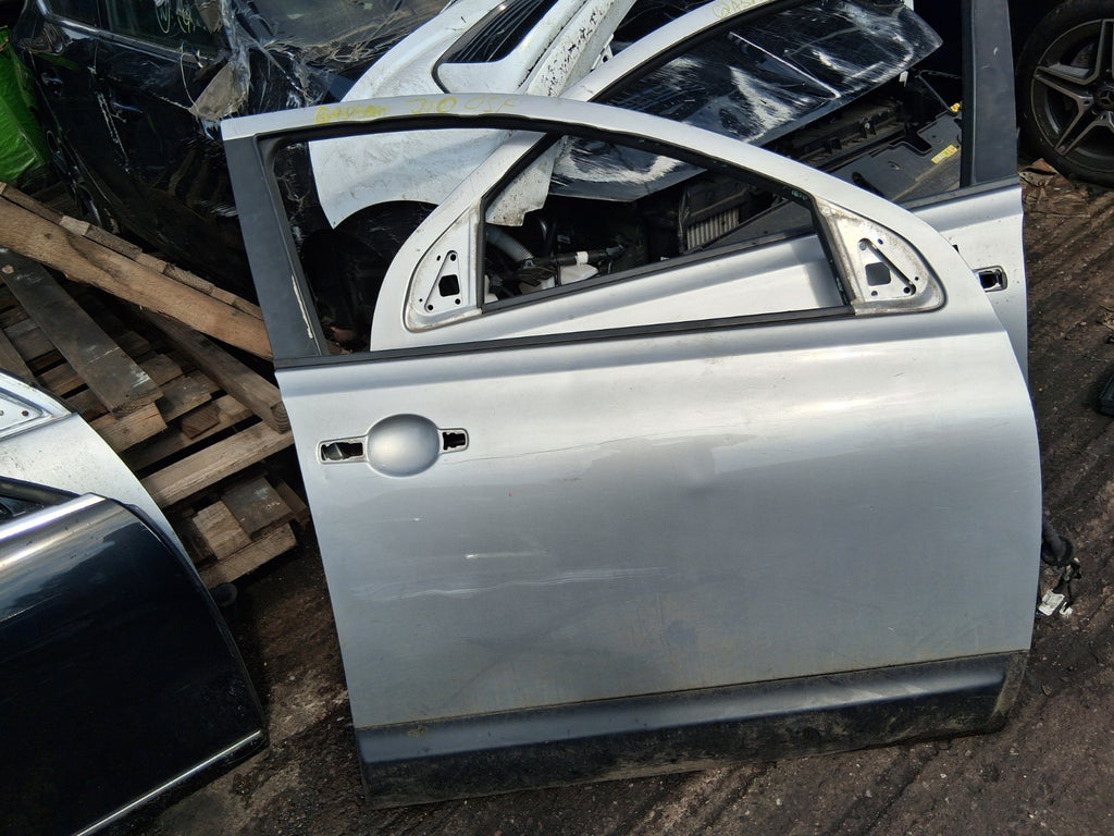NISSAN QASHQAI J10 2011 OSF DRIVER SIDE FRONT DOOR SILVER