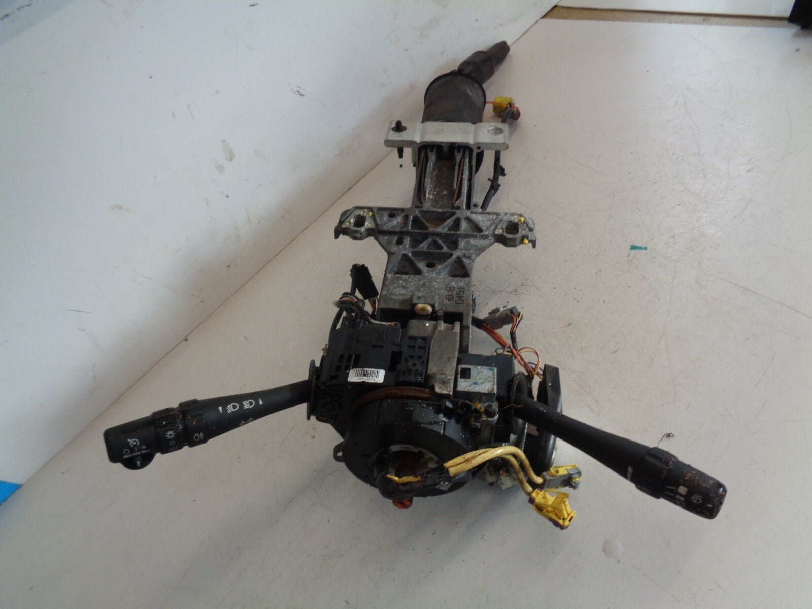 CADILLAC CTS MK1 2005 3.6 STEERING COLUMN + UNIVERSAL JOINT + STALKS