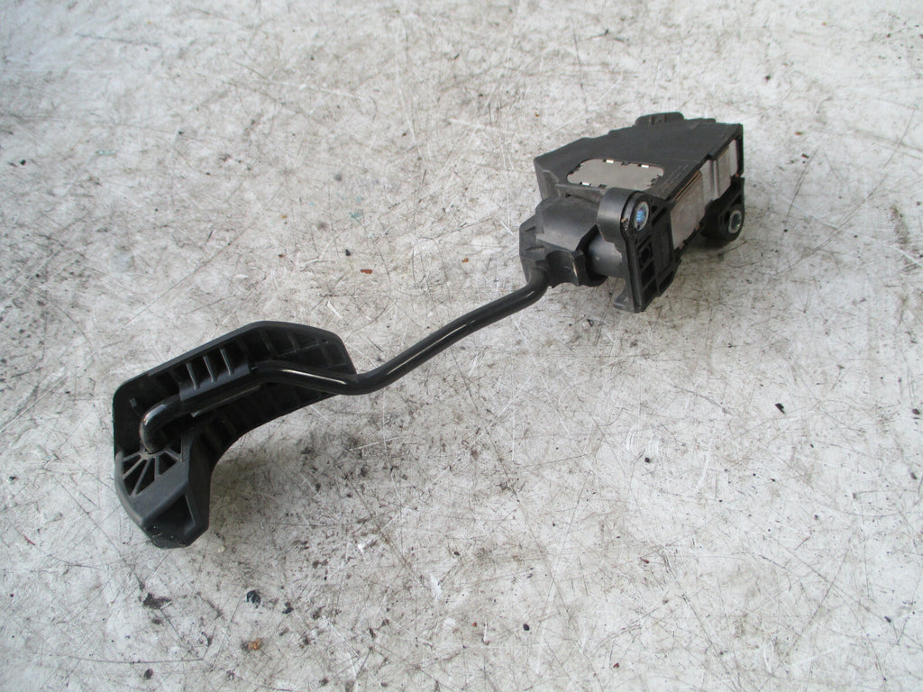 TOYOTA AURIS 2018 MK2 THROTTLE ACCELERATOR PEDAL 7811002140