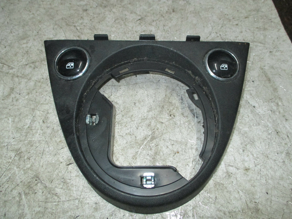 FIAT 500 2019 MK1 MANUAL GEARSTICK LEVER SURROUND 735578857
