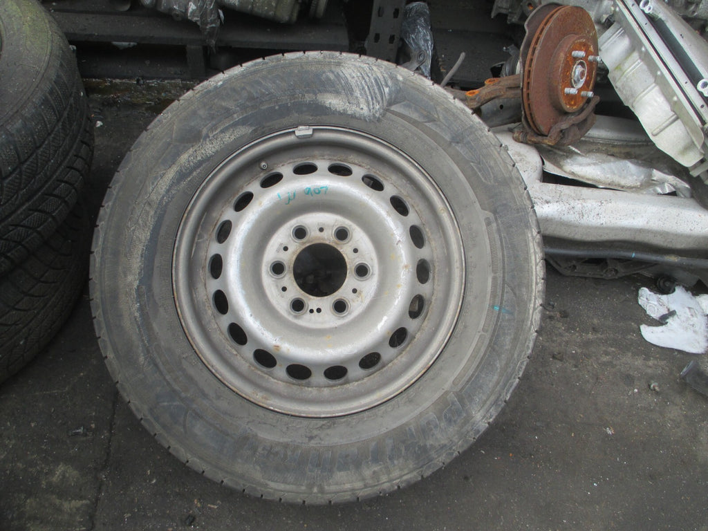 MERCEDES BENZ SPRINTER W907 2021 STEEL WHEEL WITH TYRE 235/65R16 C