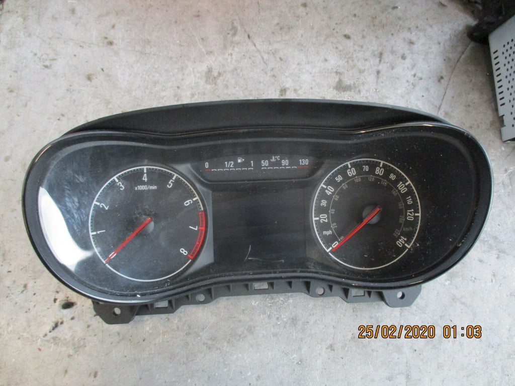VAUXHALL CORSA E 2014 1.4 PETROL SPEEDO CLOCKS INSTRUMENT CLUSTER 39056370