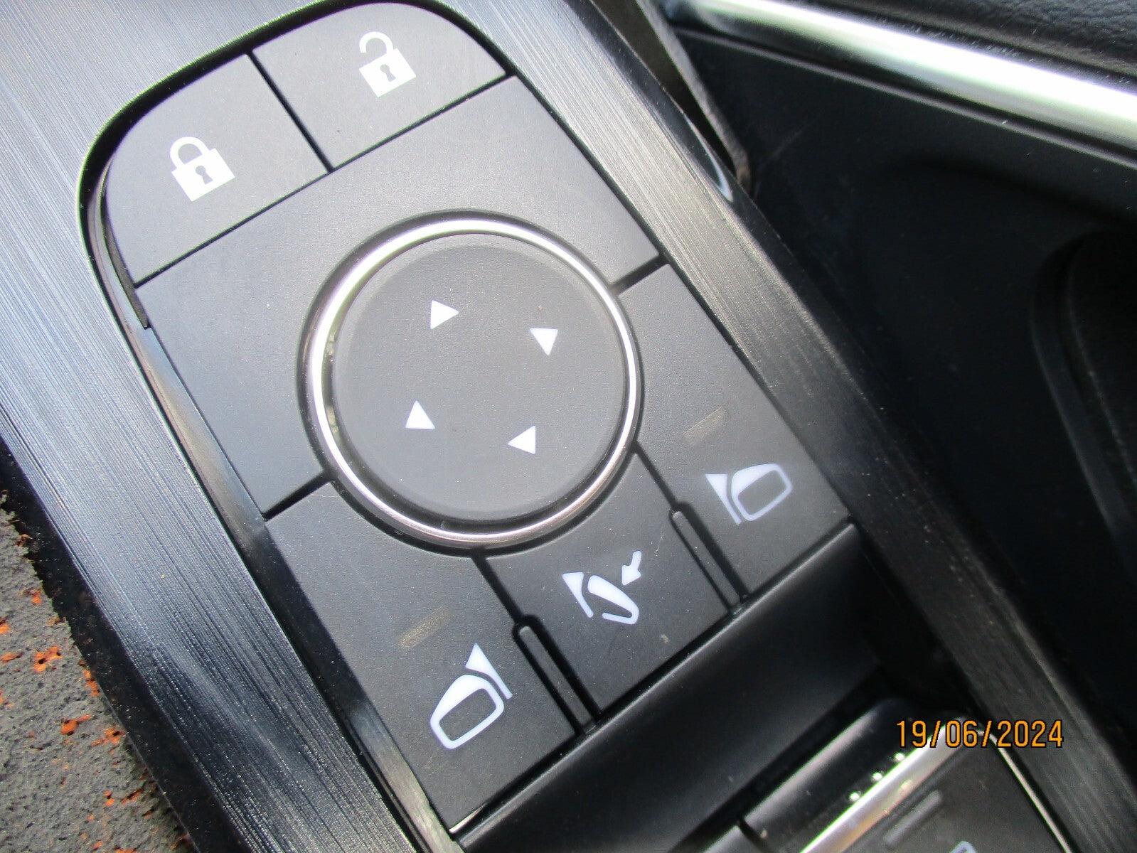 NISSAN QASHQAI J12 MK3 2023 ELECTRIC POWERFOLD WINDOW CONTROL SWITCH