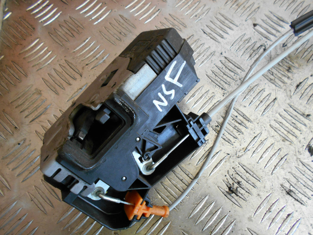 VAUXHALL MERIVA A MK1 2007 NSF PASSENGER SIDE FRONT LOCK MECH & HANDLE 24414138