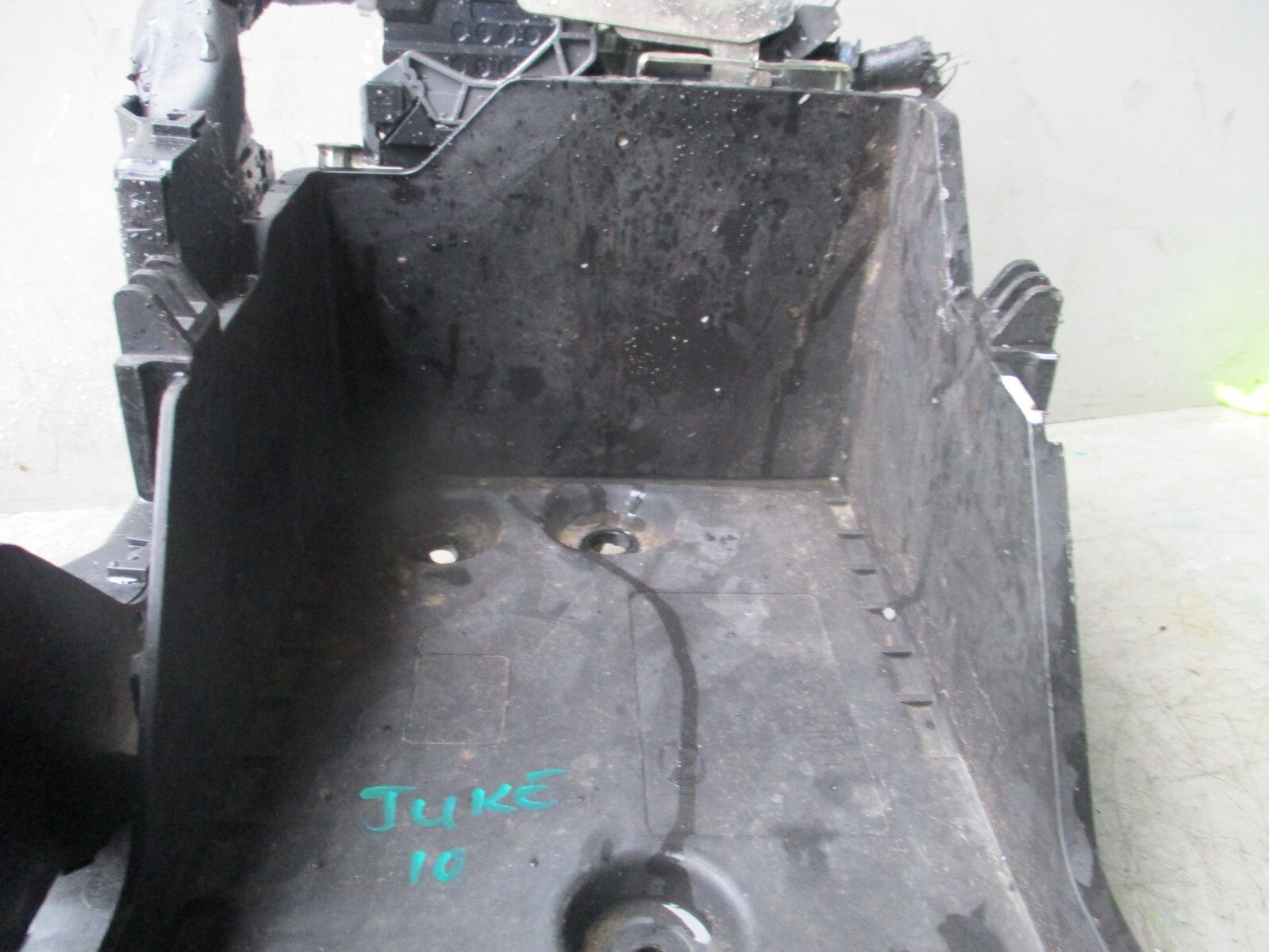 2010 NISSAN JUKE BOX BRACKET D09H56041