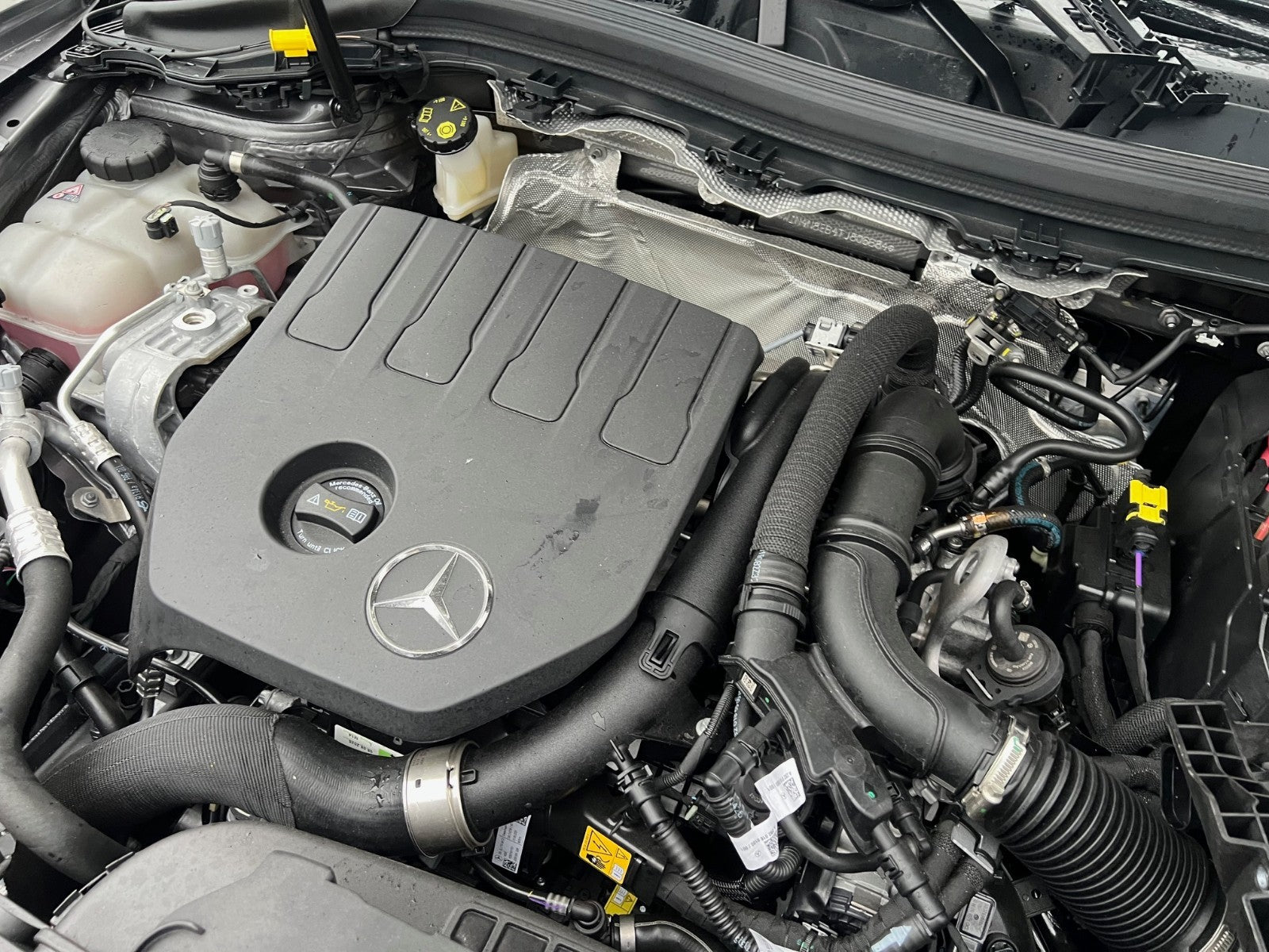 2025 MERCEDES BENZ GLA 1.3 PETROL BARE ENGINE INJECTOR & PUMPS 282.914 1K MILES