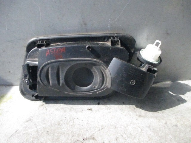 2024 VAUXHALL ASTRA L FUEL FILLER FLAP CAP YELLOW 9839723080