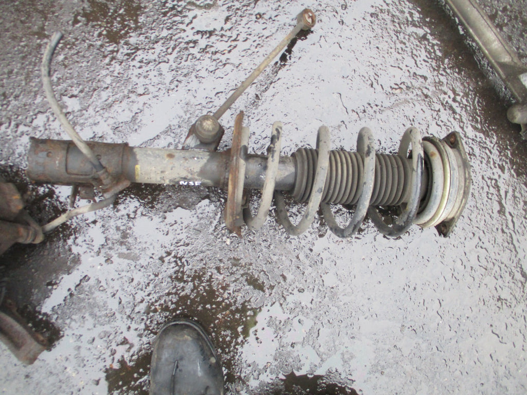 NISSAN QASHQAI J10 2011 1.5 DIESEL NSF PASSENGER FRONT HUB & SHOCK ABSORBER