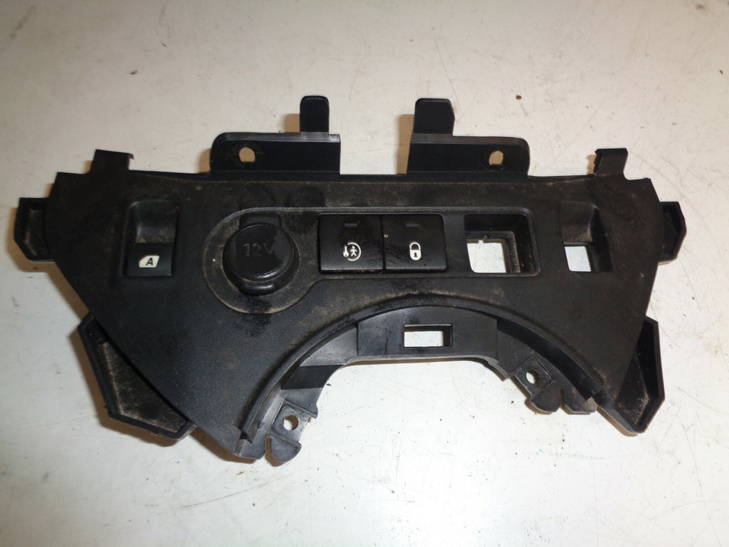 PEUGEOT PARTNER 2016 CITROEN BERLINGO MK2 CENTRE CONSOLE SWITCH SURROUND PANEL