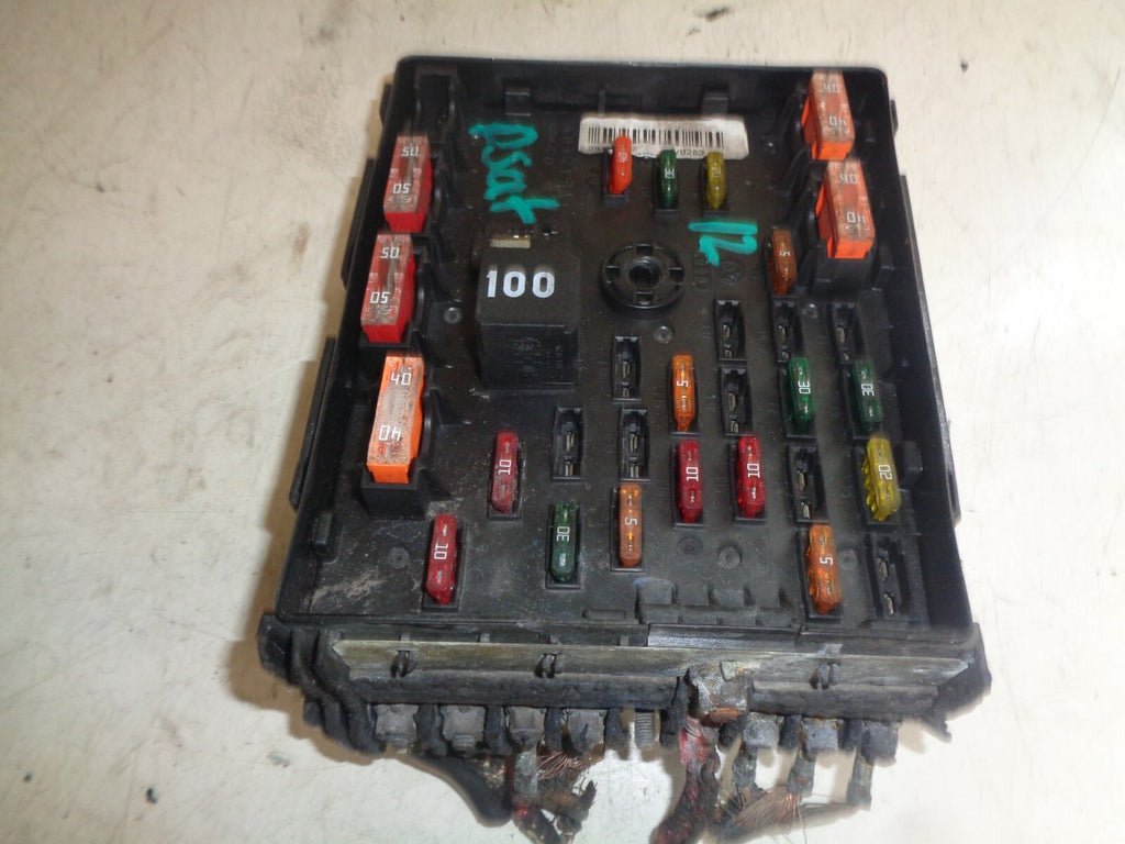 VW VOLKSWAGEN PASSAT CC 2012 ENGINE CONTROL FUSE BOX RELAY 3C0937125A
