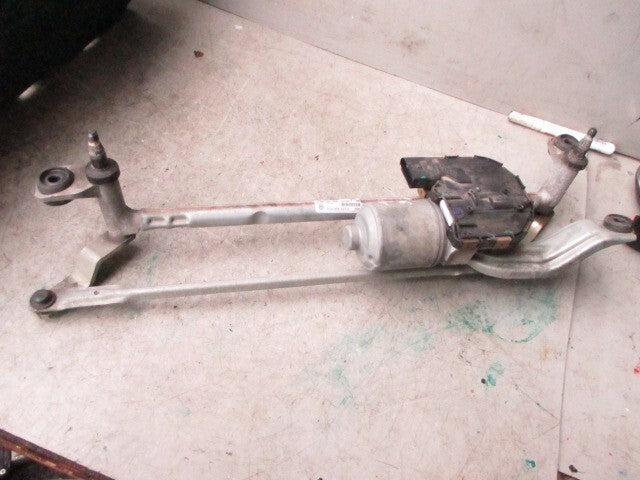 2013 VW GOLF MK7 FRONT WINDSCREEN WIPER MOTOR & LINKAGE 5G2955023D