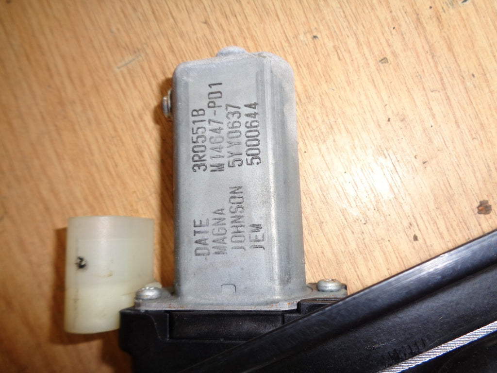 BMW 3 SERIES F30 2018 330E DRIVER SIDE REAR WINDOW MOTOR & REGULATOR 17756710