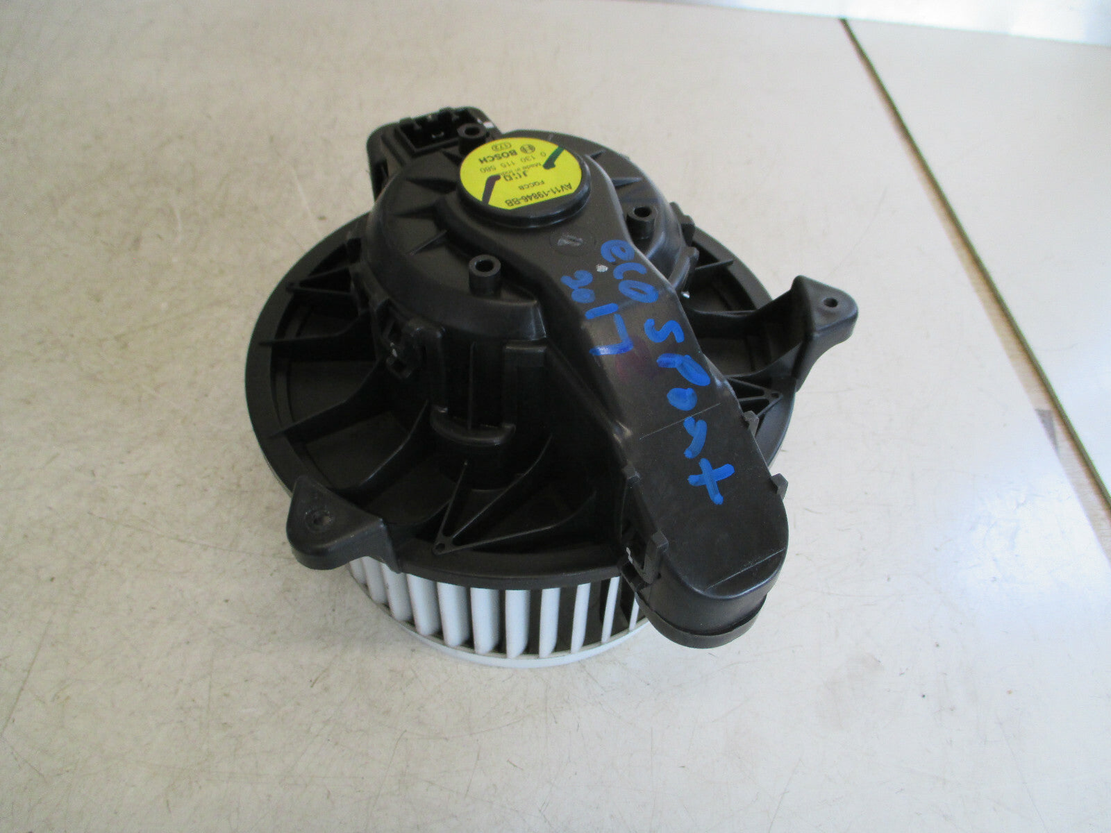 FORD ECOSPORT 2017 HEATER AIR FAN BLOWER MOTOR ASSEMBLY UNIT AV1119846BB
