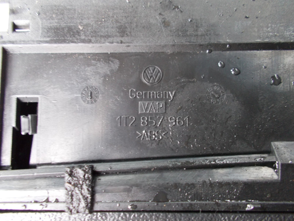 2009 VW TOURAN FRONT ASHTRAY 1T2857961