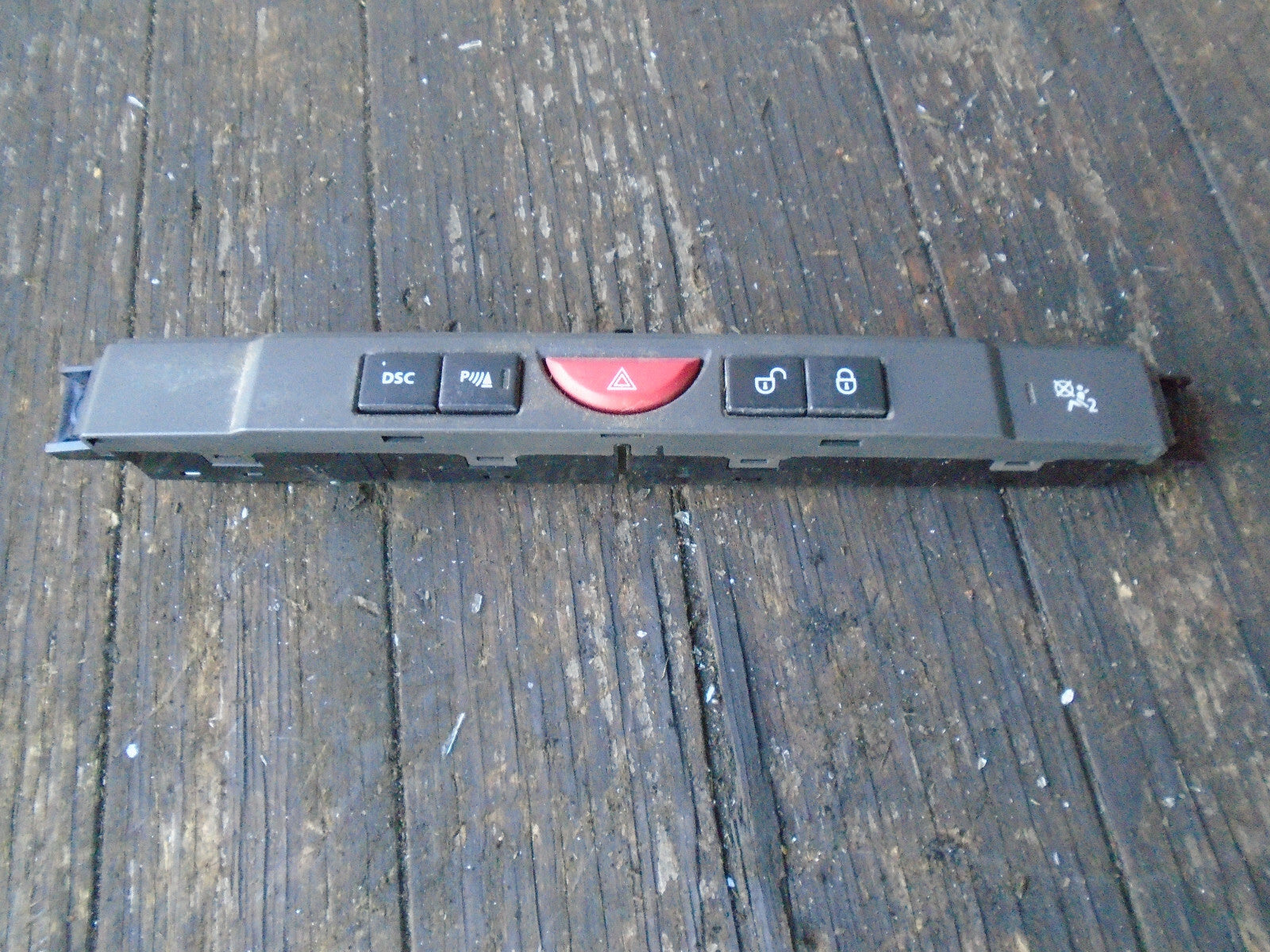 RANGE ROVER SPORT 2005 L320 CENTRE HAZARD WARNING LIGHT SWITCH YUL500570WUX