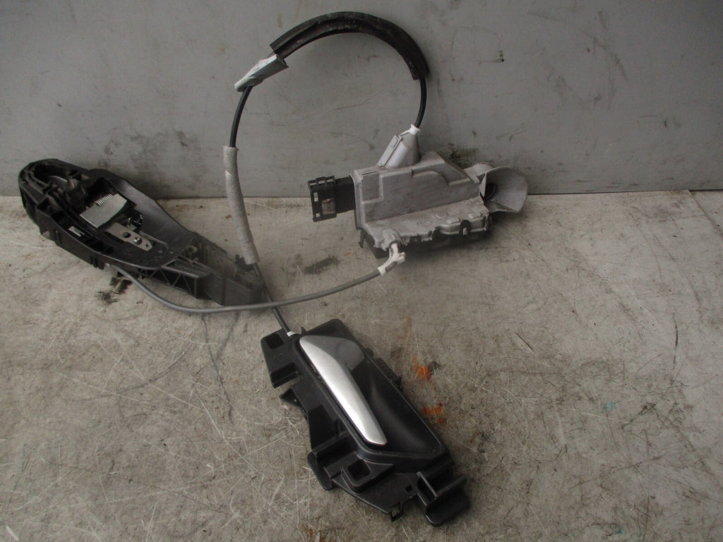 2018 VAUXHALL GRANDLAND X SE NSF PASSENGER FRONT DOOR LOCK MECHANISM 16943125
