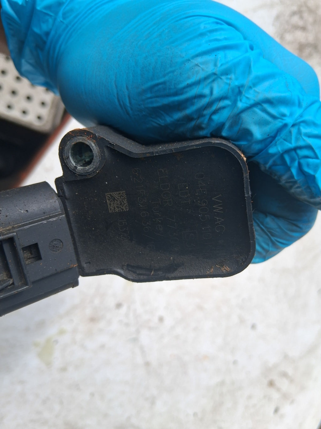 2020 SKODA FABIA MK3 1.2 PETROL IGNITION COIL 04E905110K