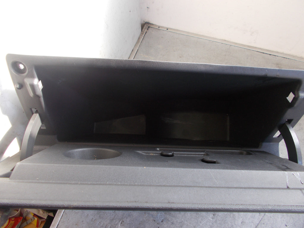 VAUXHALL CORSA C 2002 GLOVE BOX COMPARTMENT 09114404