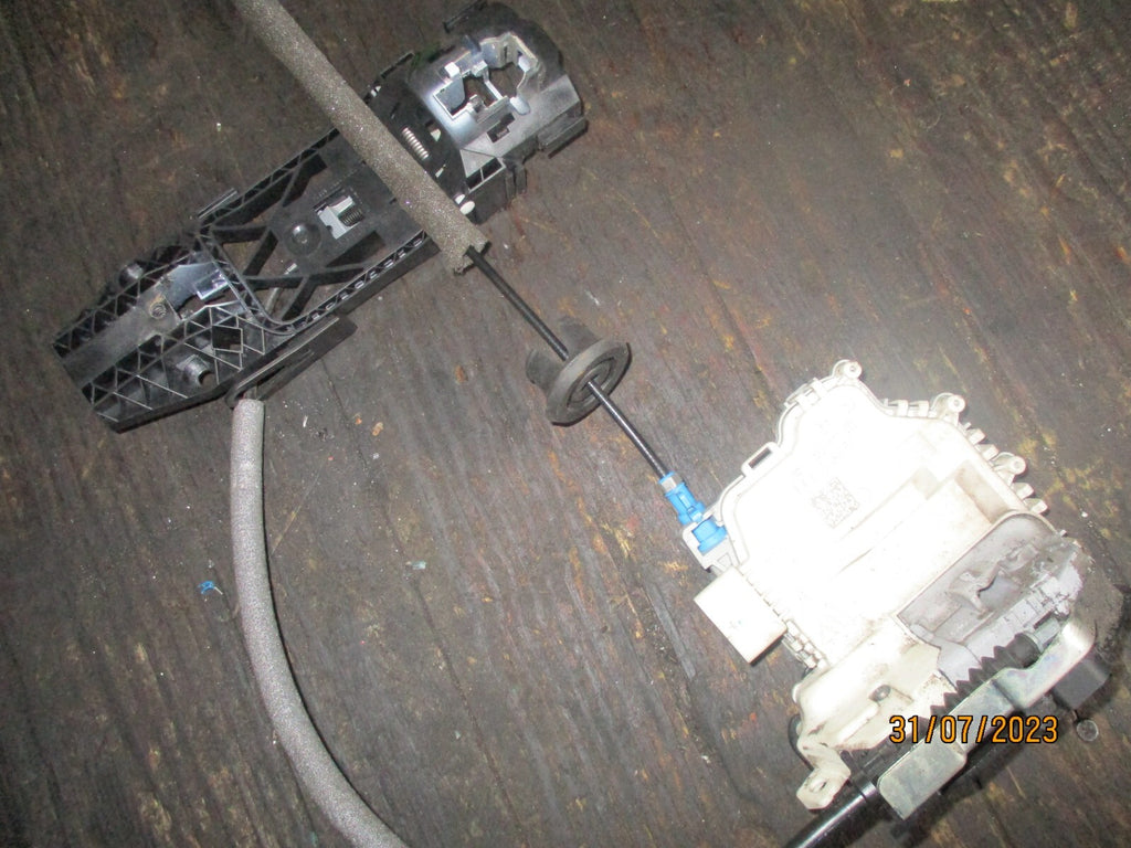 AUDI A3 2013 NSF DOOR LOCK MECHANISM 8X2837015