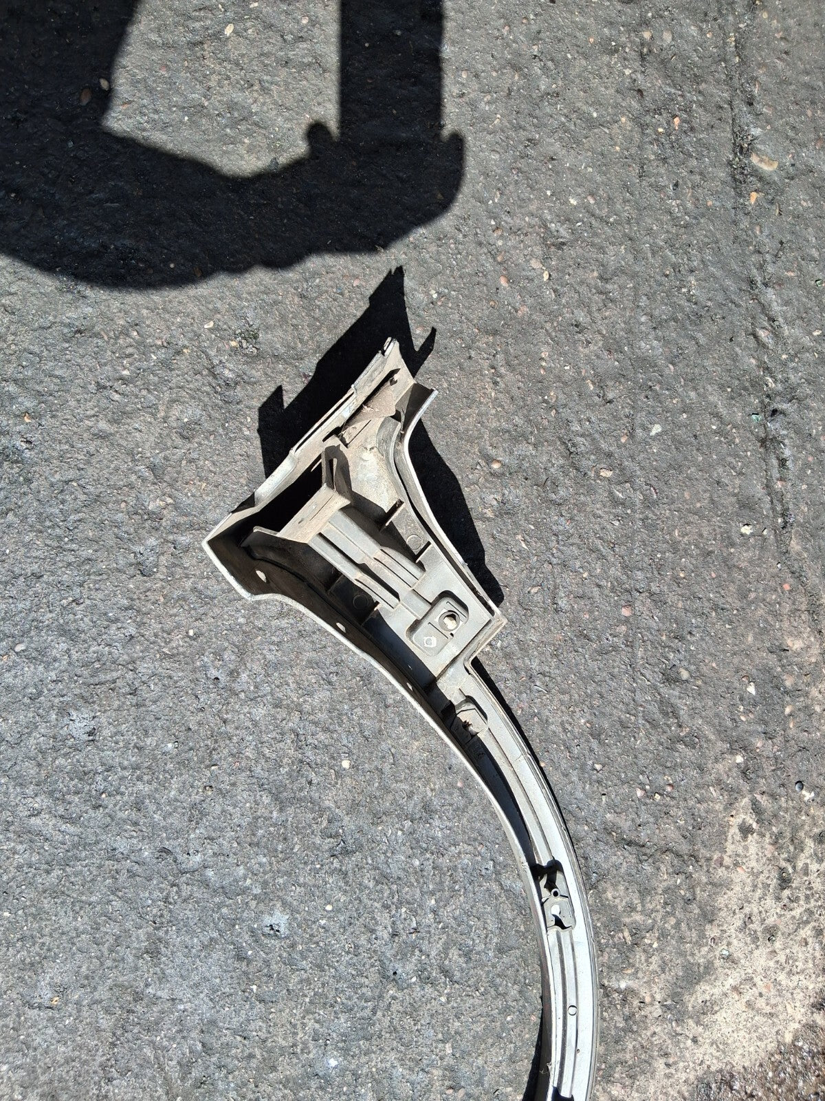 2013 FORD KUGA MK2 NSF PASSENGER SIDE WHEEL ARCH TRIM WITH SENSORS CV4JS16D239