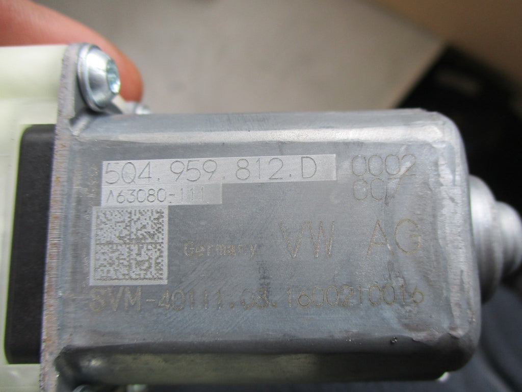 VOLKSWAGEN VW GOLF MK7 2016 OSR DRIVER SIDE REAR WINDOW MOTOR ONLY 5Q4959812D
